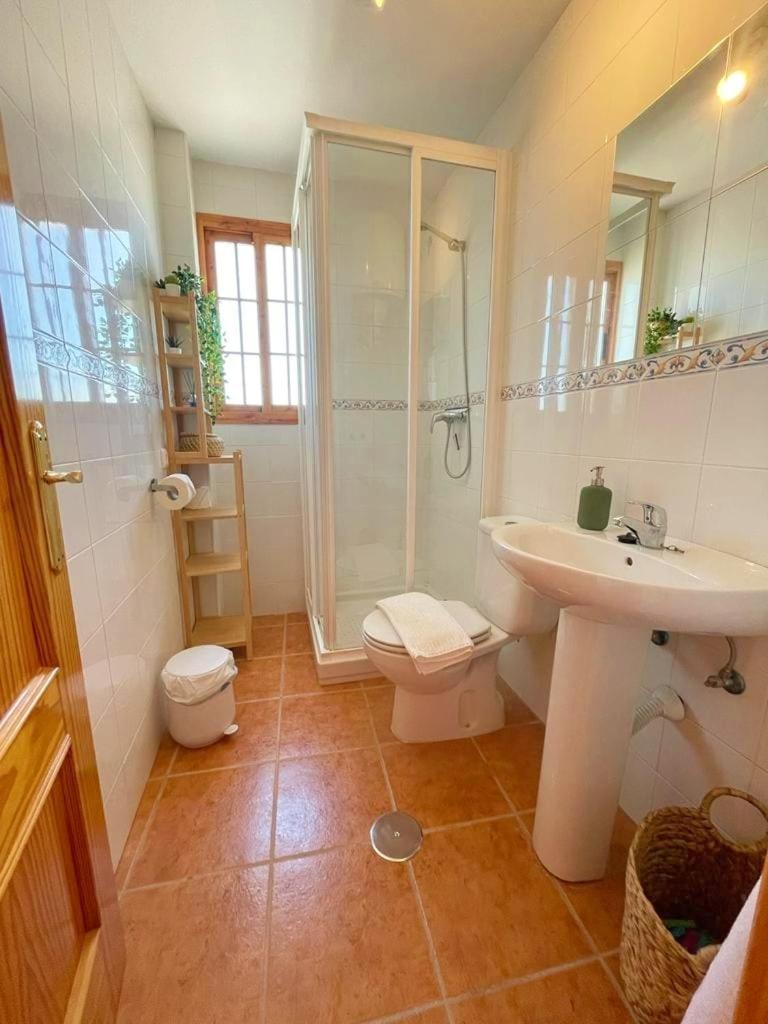 Modern, Bright And Comfortable Apartment With Shared Roof Terrace Canillas de Aceituno Extérieur photo